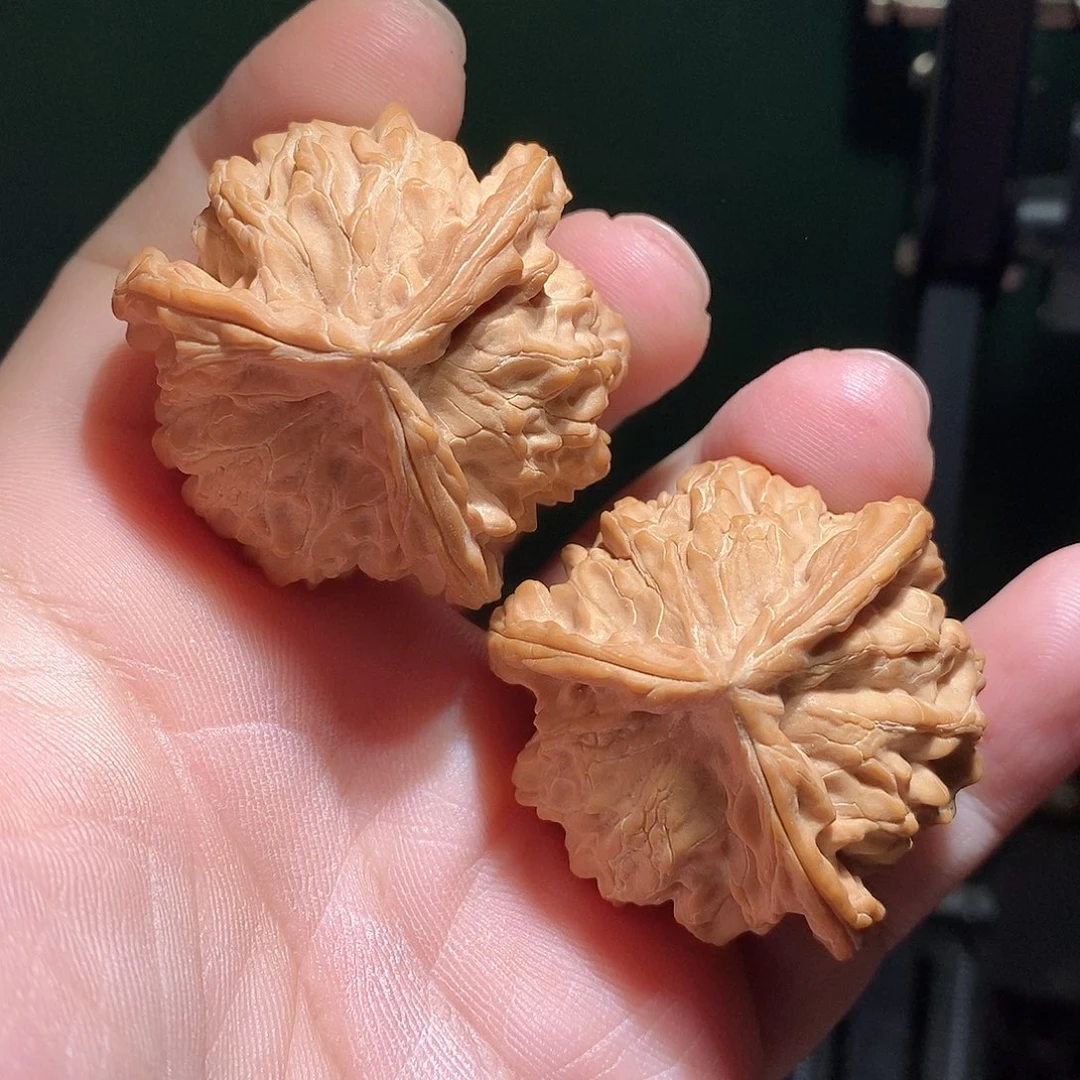 把件文玩核桃42盘山三棱全品