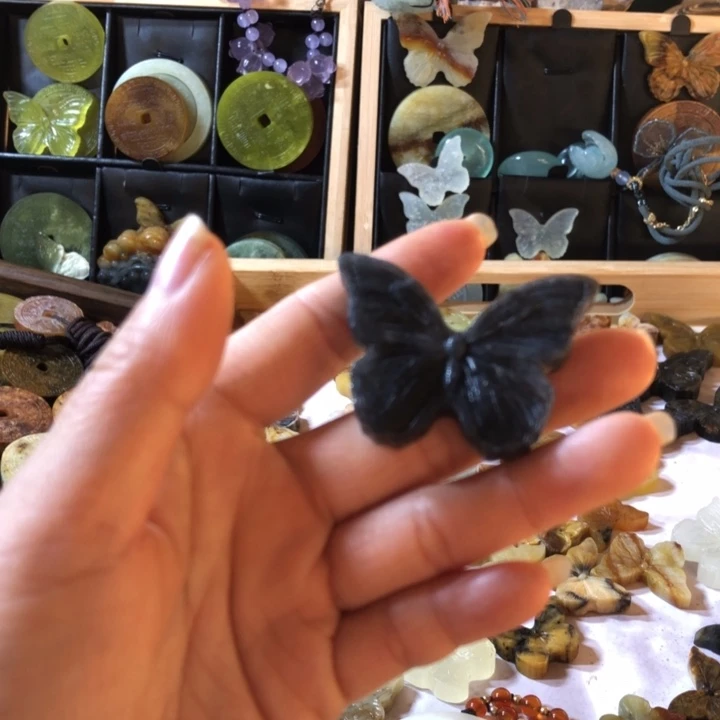 岫玉未镶嵌岫玉挂件