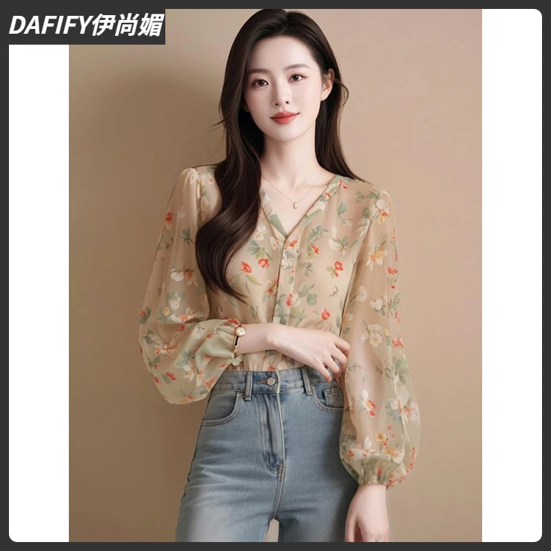 12025年新款夏季法式绝美感衬衣上衣碎花长袖衬衫女夏款I