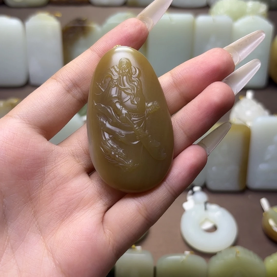 未镶嵌和田玉挂件