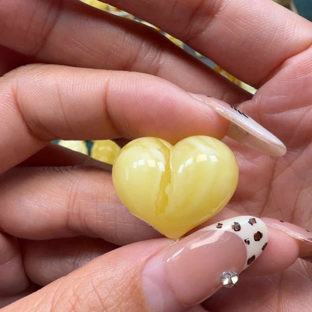 琥珀未镶嵌裸石蜜蜡