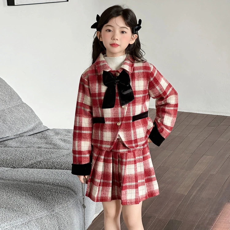 儿童拜年服女款6-12岁2025新款爆款女童小香风套装格子加厚百褶裙