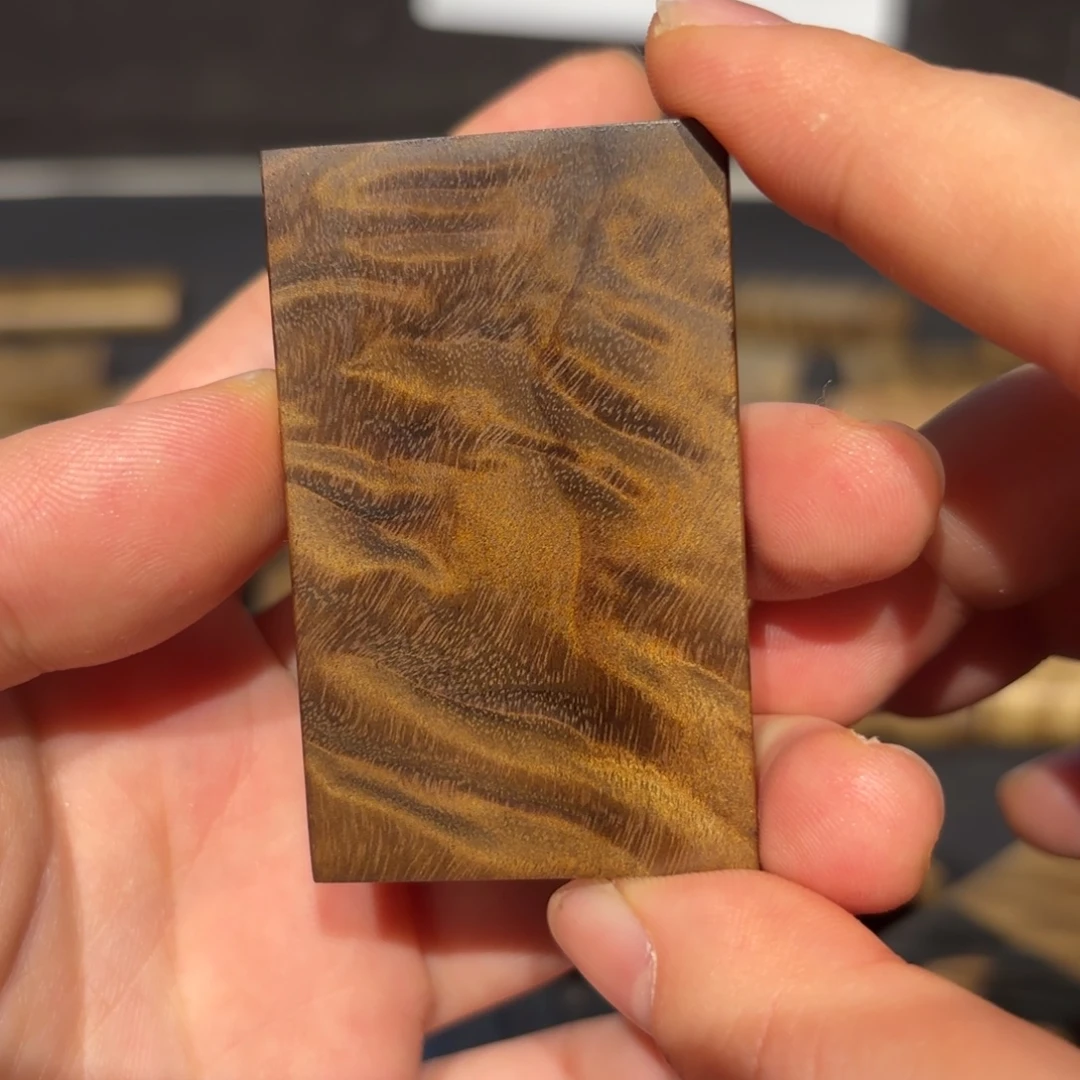 旺***旺金丝楠木无事牌材料