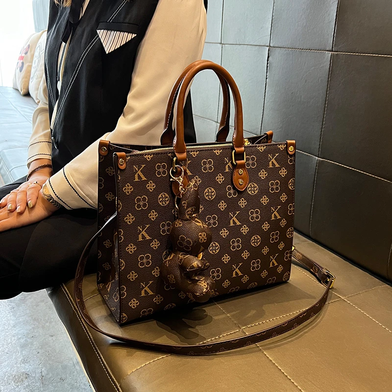 轻奢女包2025新款高级时尚女士手提包百搭单肩大容量托特包斜挎包
