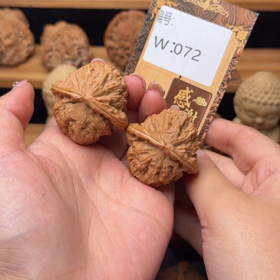 核桃w072三角白3.9磕