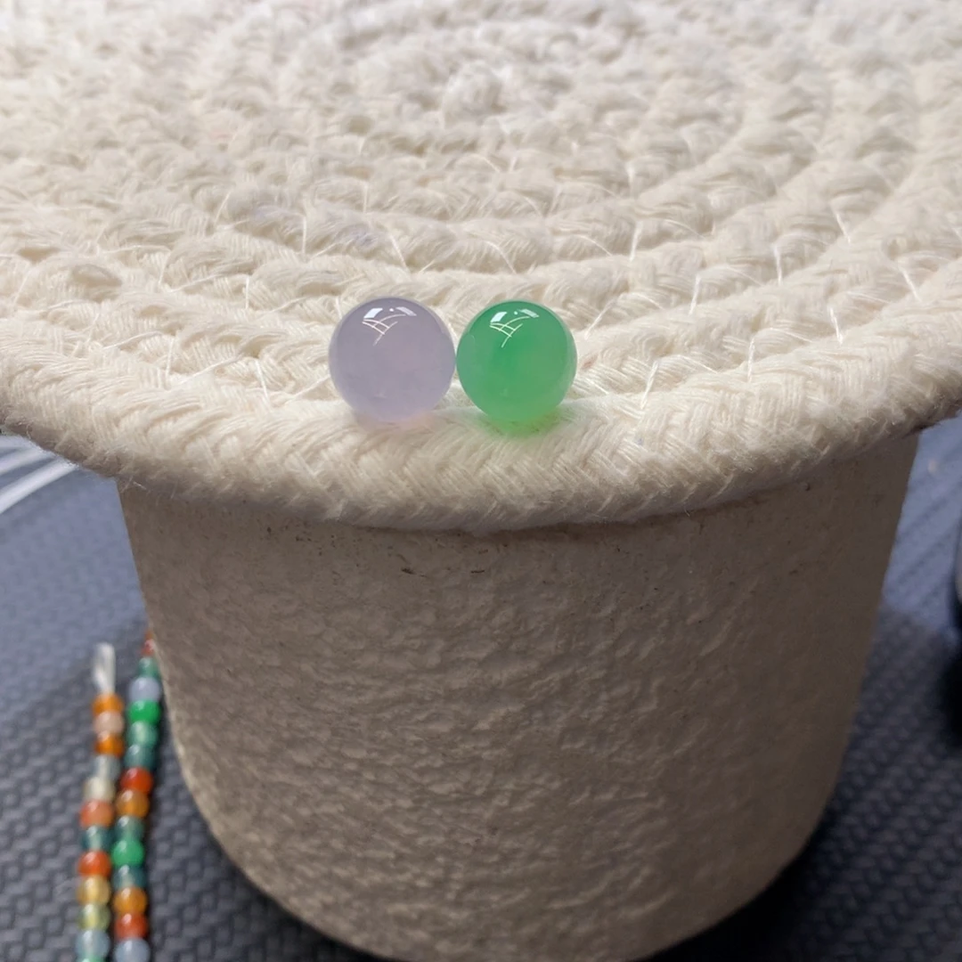 定制翡翠未镶嵌烟霞紫阳绿一对