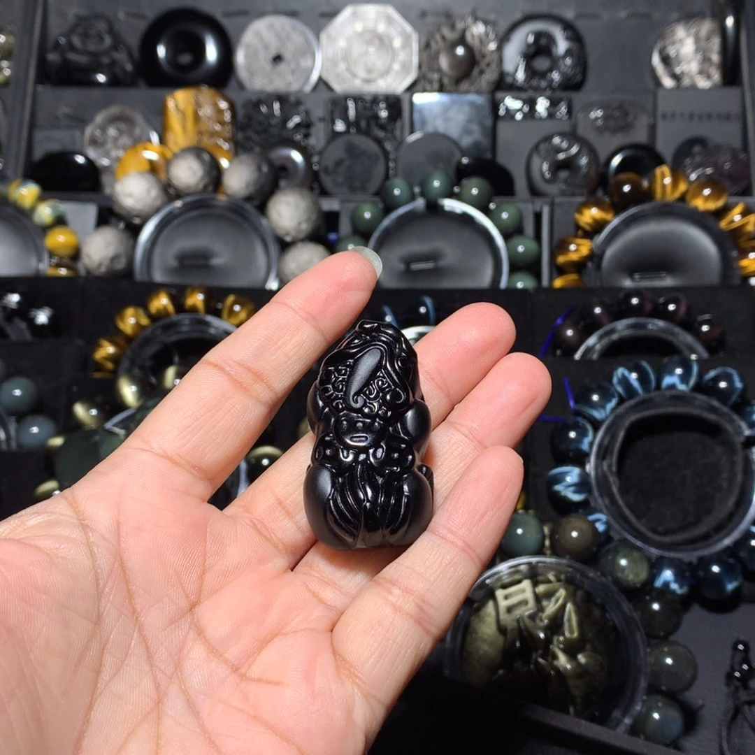 九***月黑曜岩未镶嵌珠宝奇石