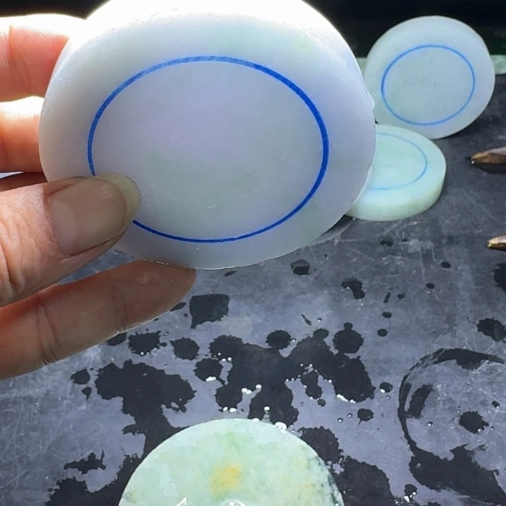 定制翡翠手镯未镶嵌芬手镯