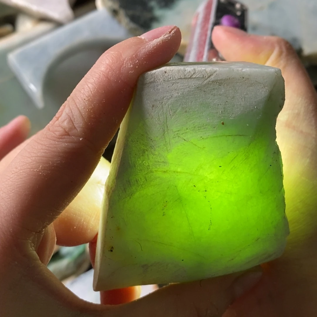 颈饰未镶嵌翡翠天然翡翠