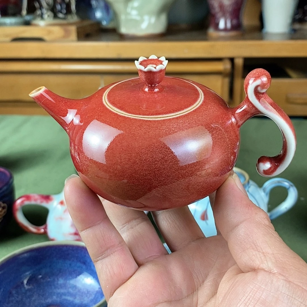 陶瓷莲心如意壶，