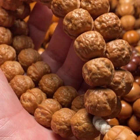 【闪购商品】猴头核桃手串落**尘产品