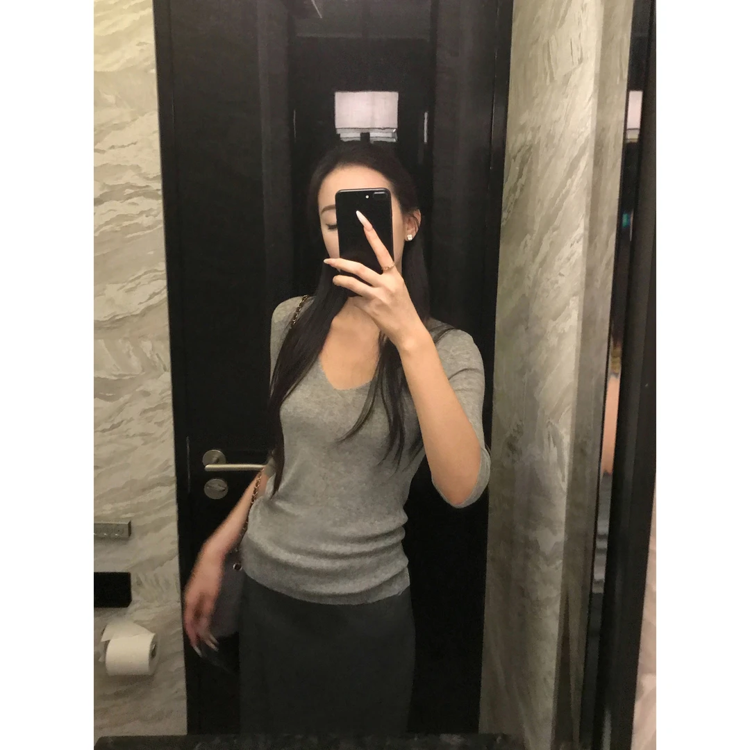 5werkwen 复古艺术系 V领修身31羊毛中袖上衣37-31