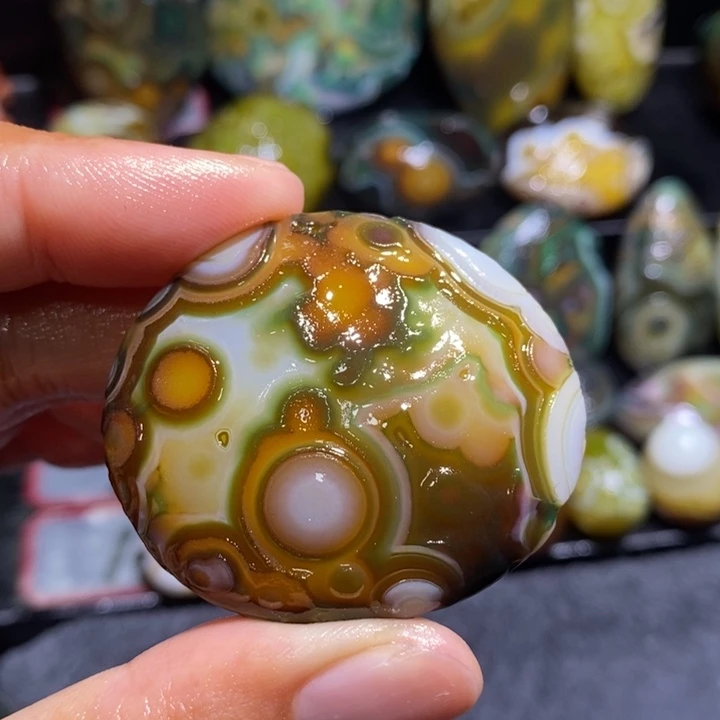 未镶嵌玛瑙/玉髓珠宝奇石