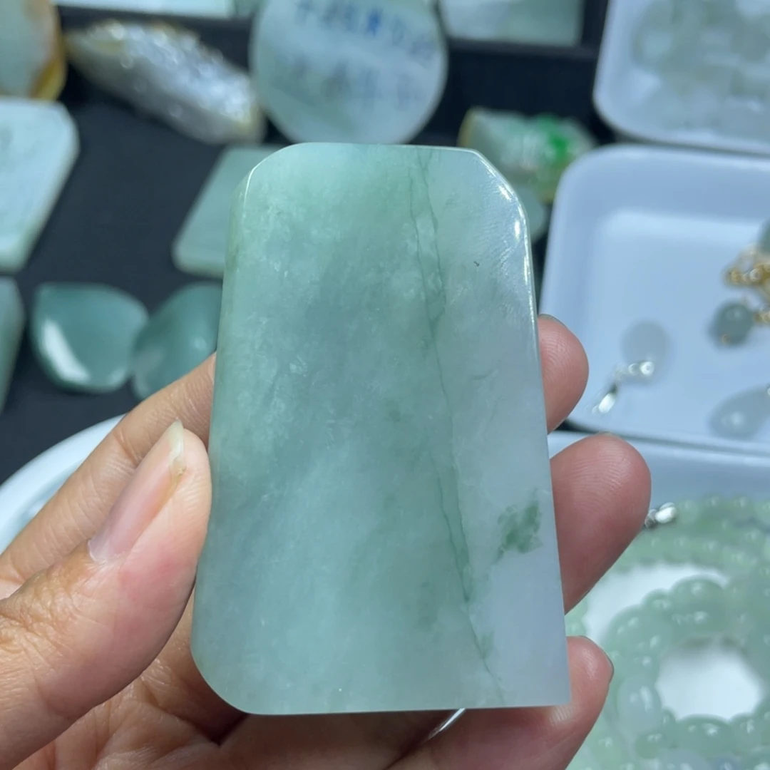 定制翡翠未镶嵌裸石定制