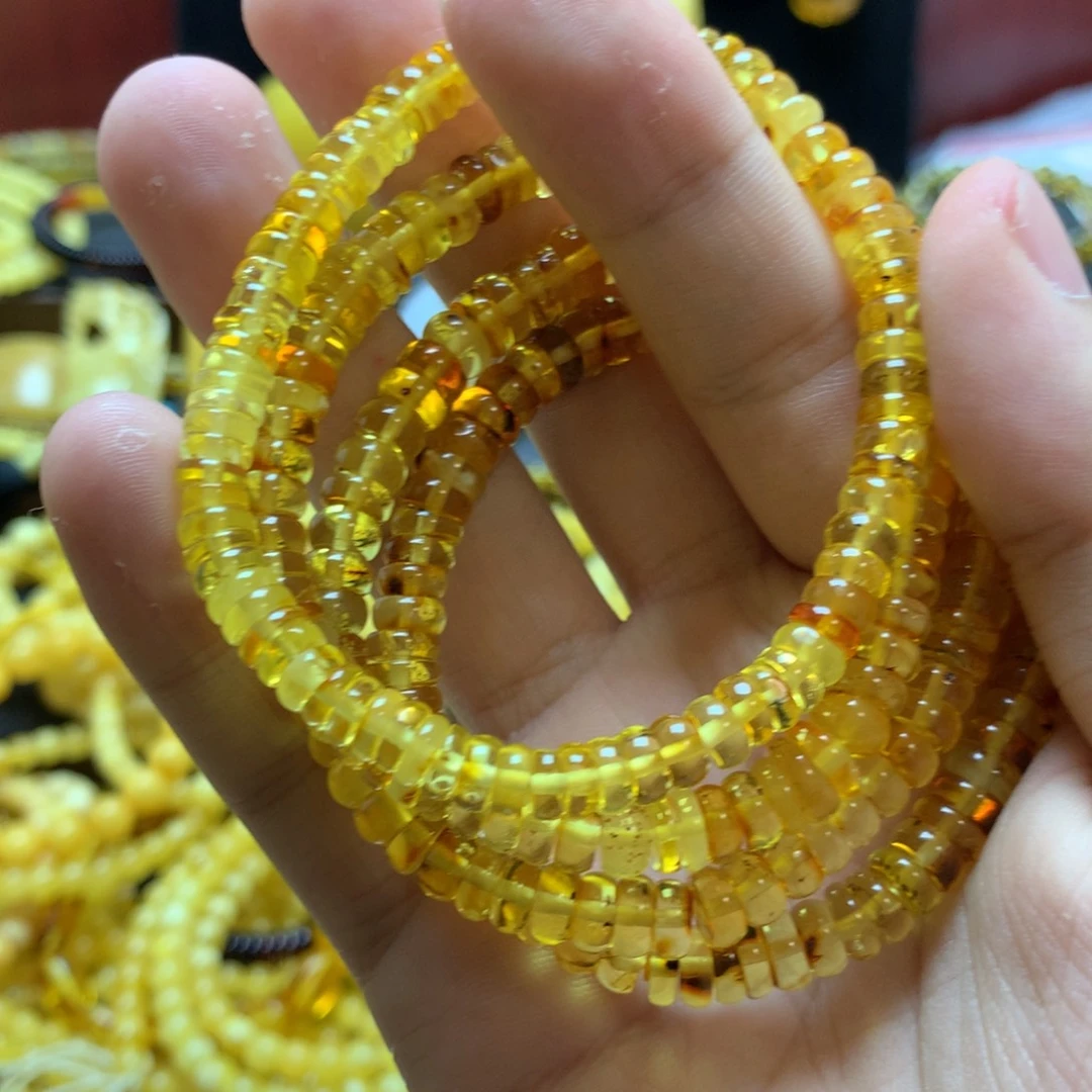 未镶嵌琥珀珠宝奇石多样性发其一