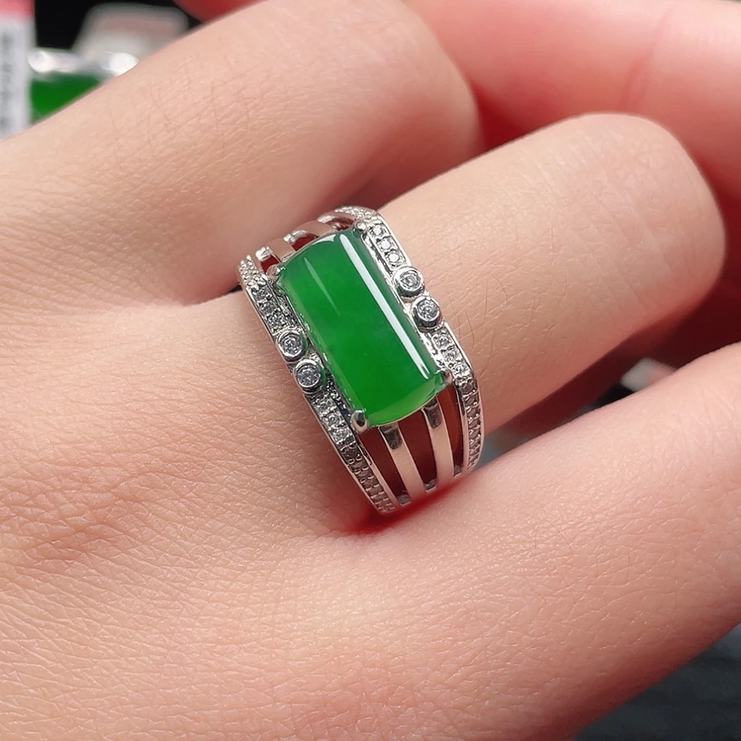 翡翠银S925镶嵌戒指没有运费险3958