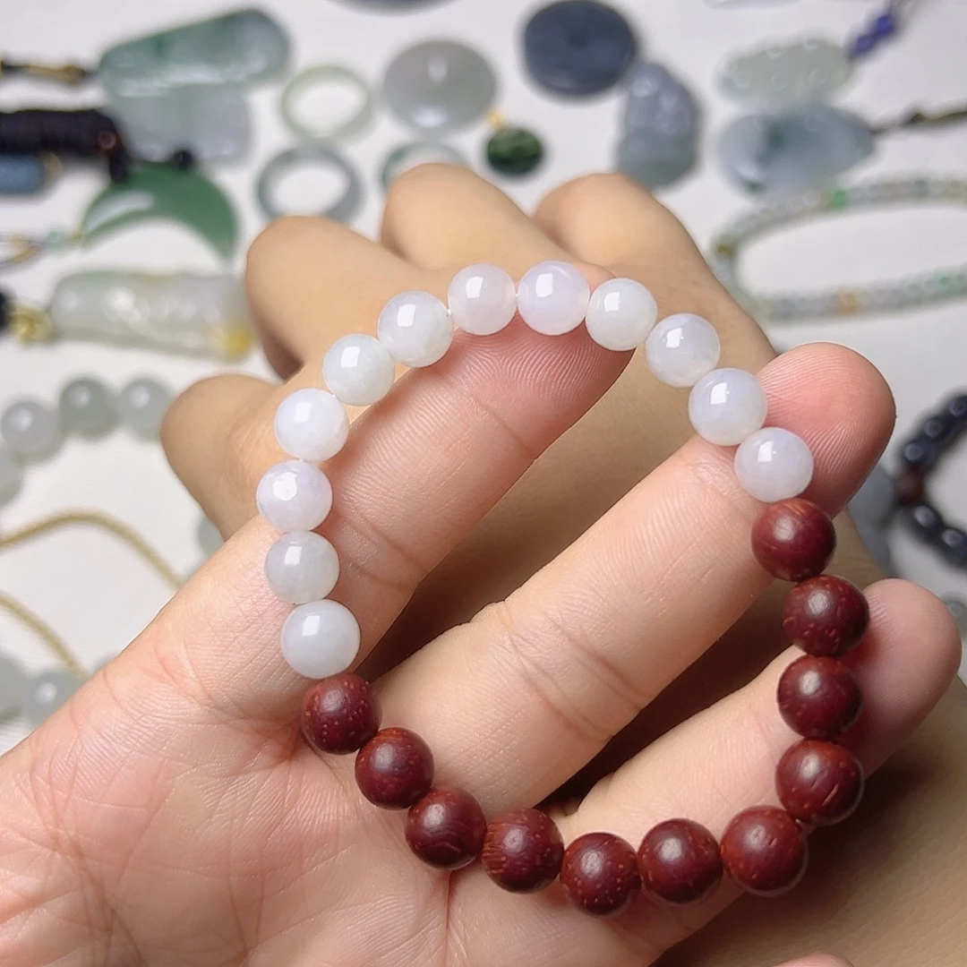 翡翠挂件未镶嵌翡翠手串