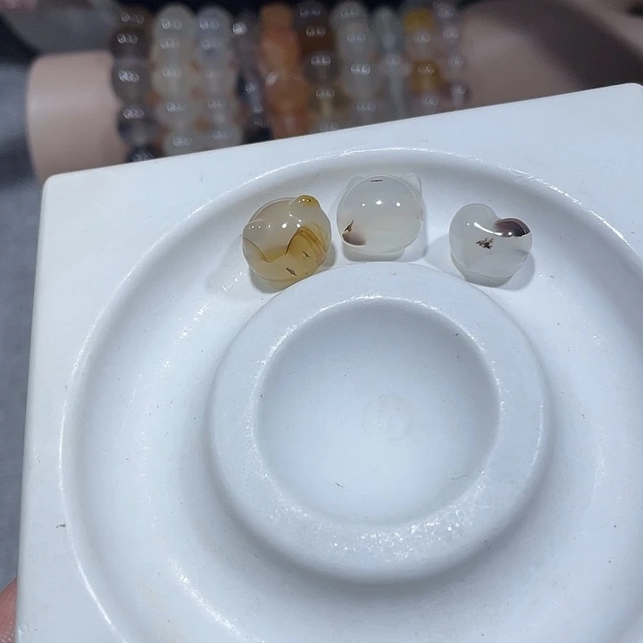 玛瑙/玉髓合金颈饰