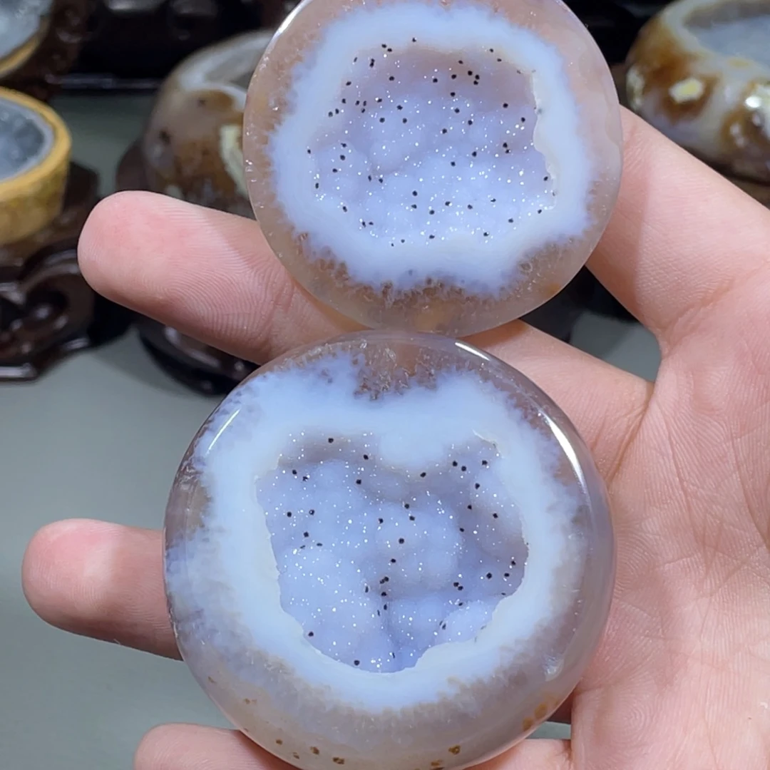 水晶未镶嵌大型摆件（非配饰）聚宝盆