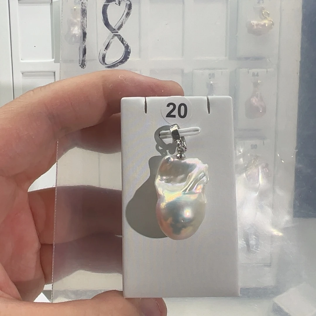合金淡水珍珠颈饰