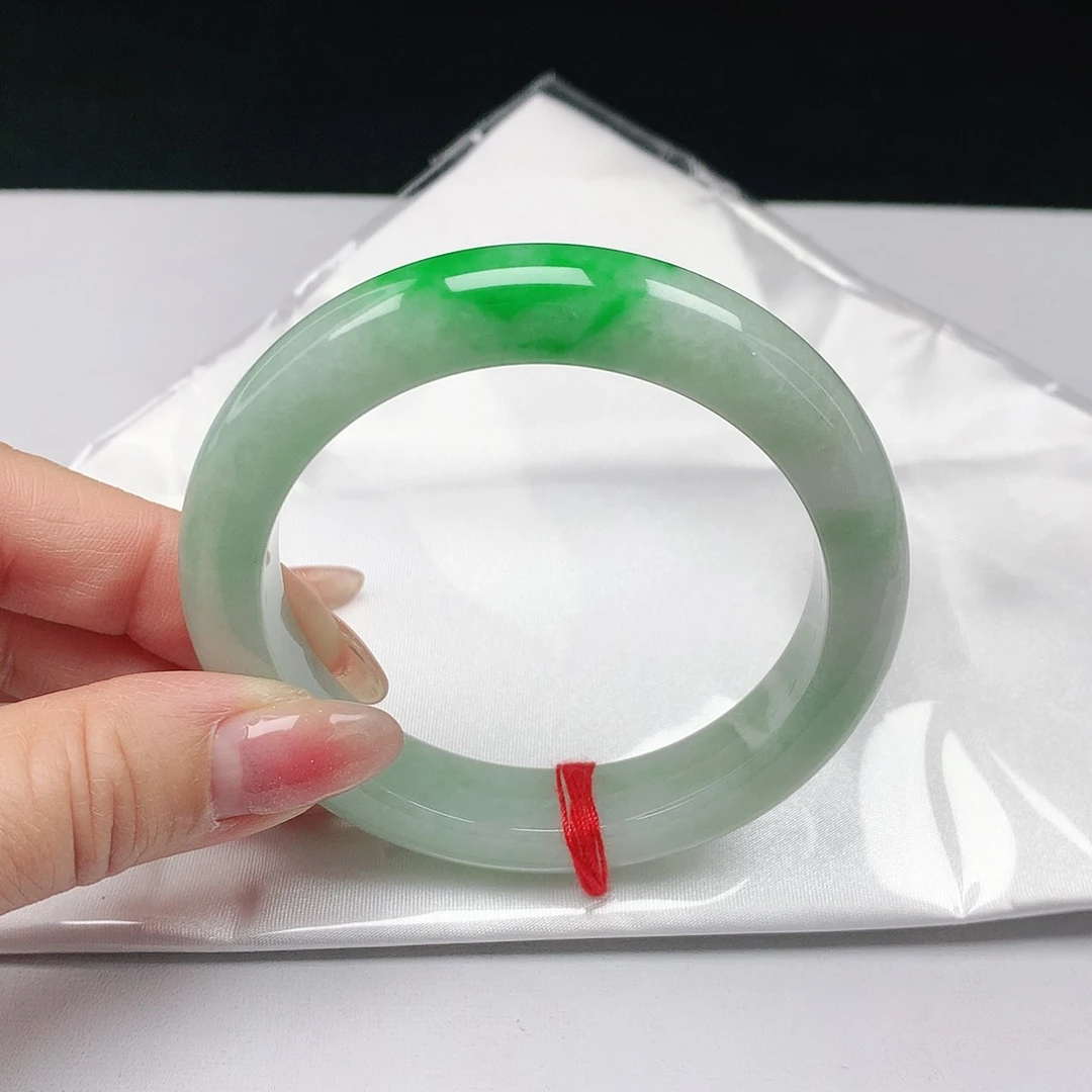 翡翠手镯未镶嵌翡翠314