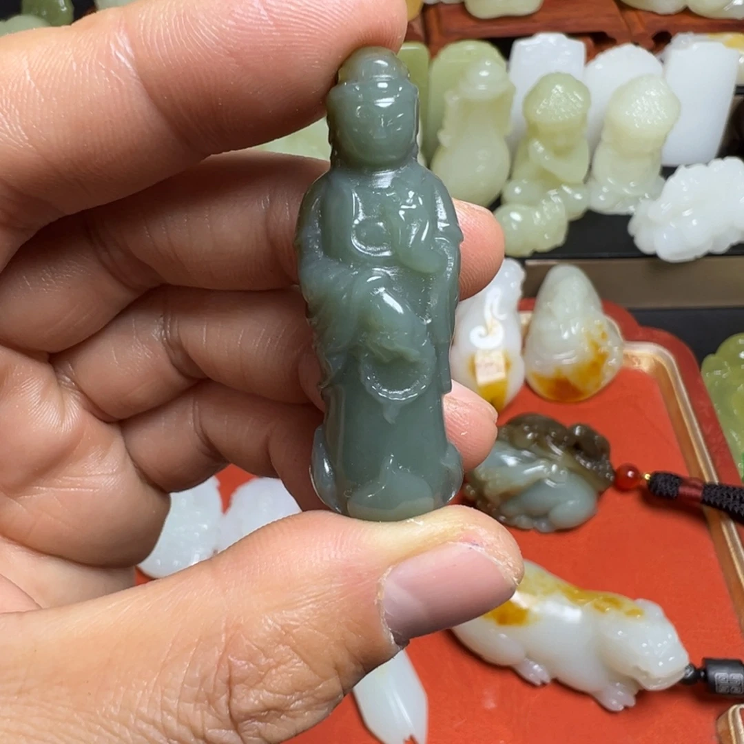 和田玉未镶嵌挂件