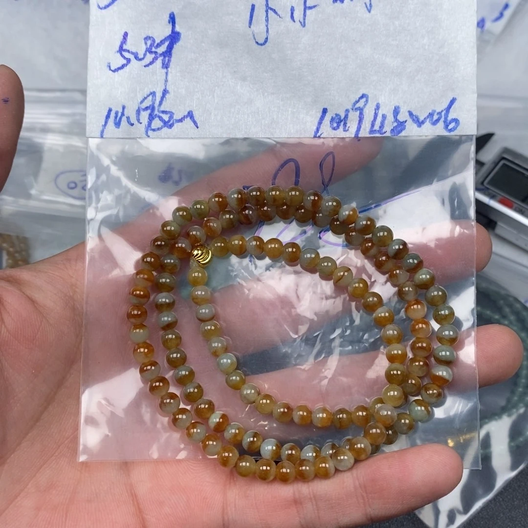 定制翡翠未镶嵌小*玥