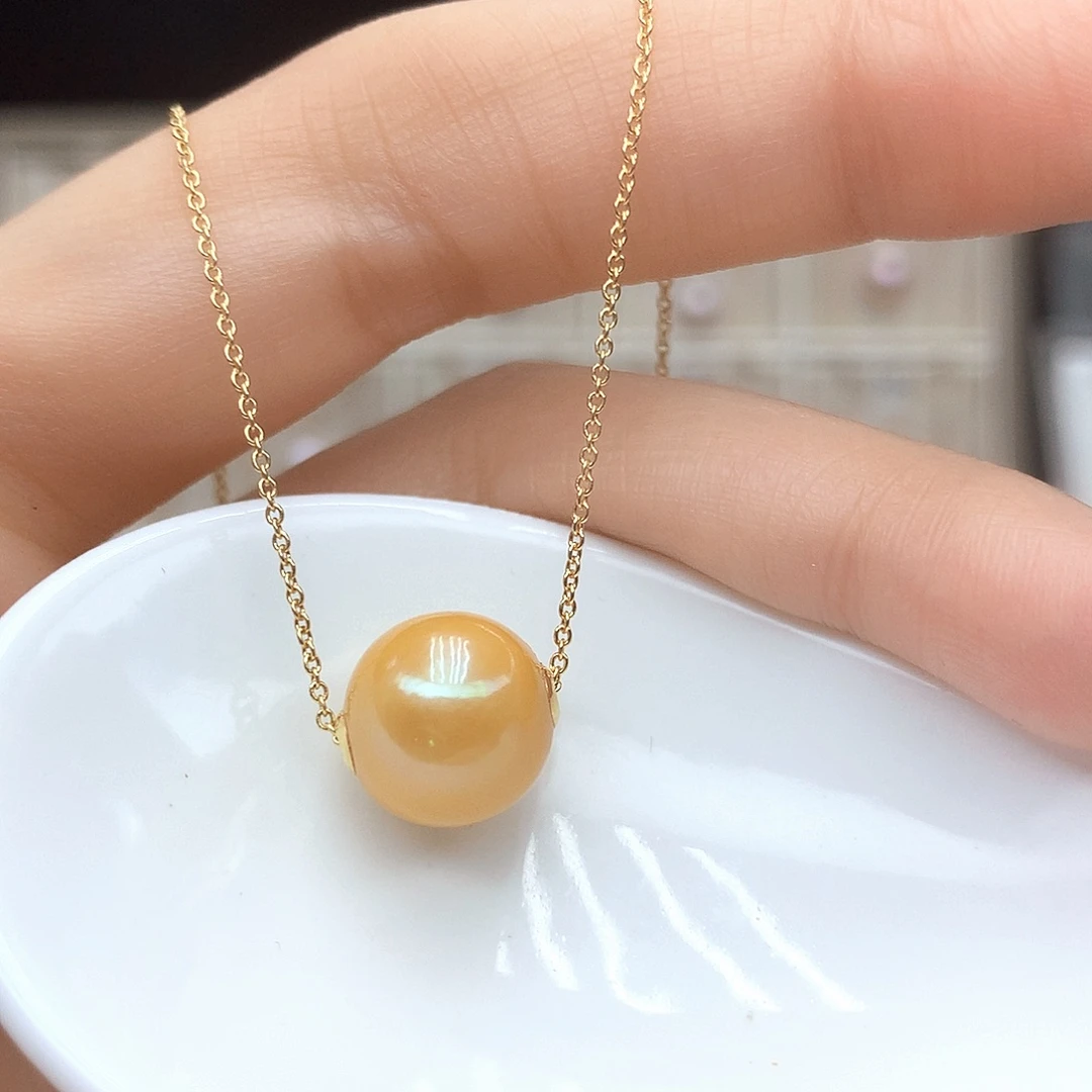 淡水珍珠18K金镶嵌颈饰