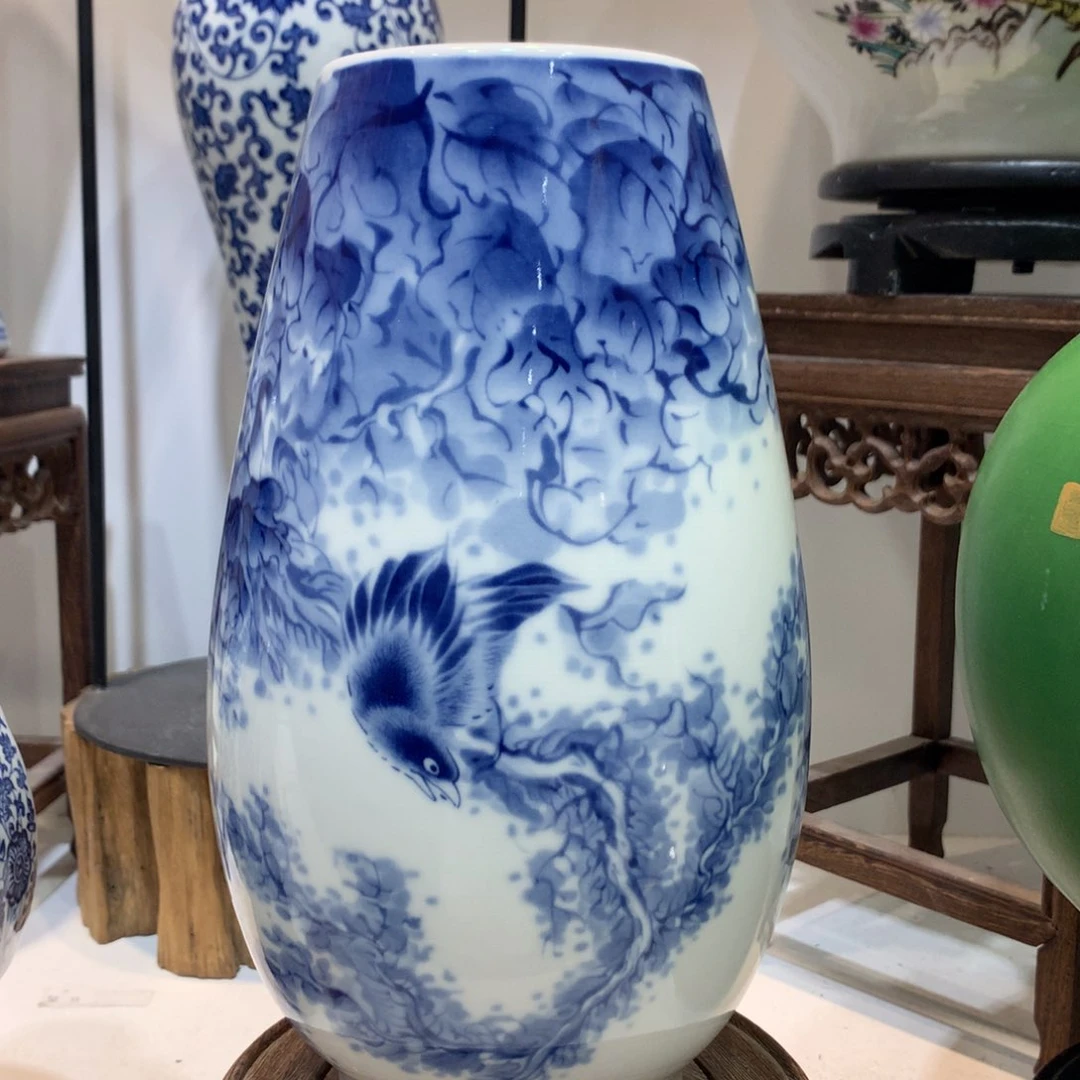 景德镇陶瓷花瓶摆件景德镇陶瓷花瓶摆件