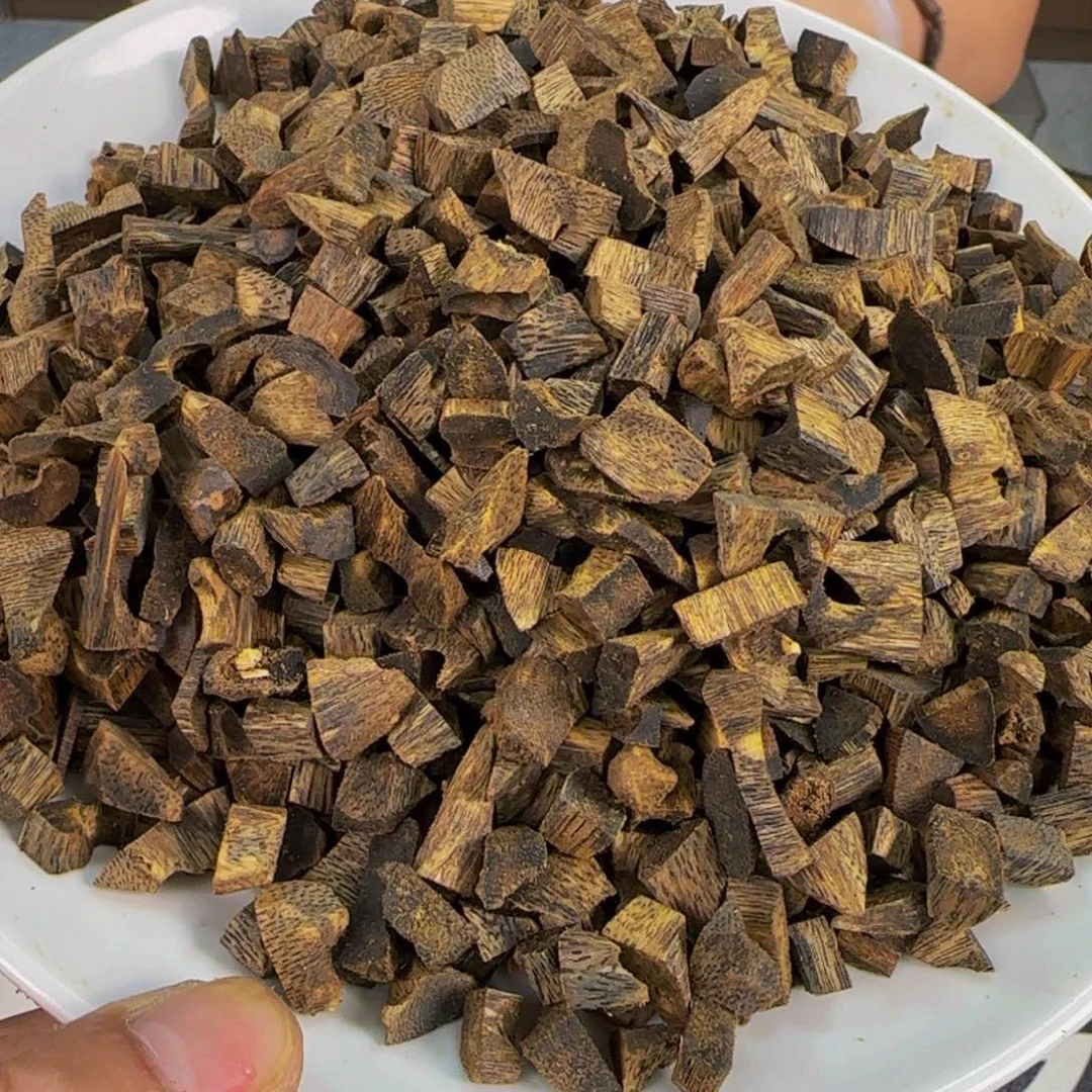 沉香碎屑沉香醇化老乌身颗粒料100克！