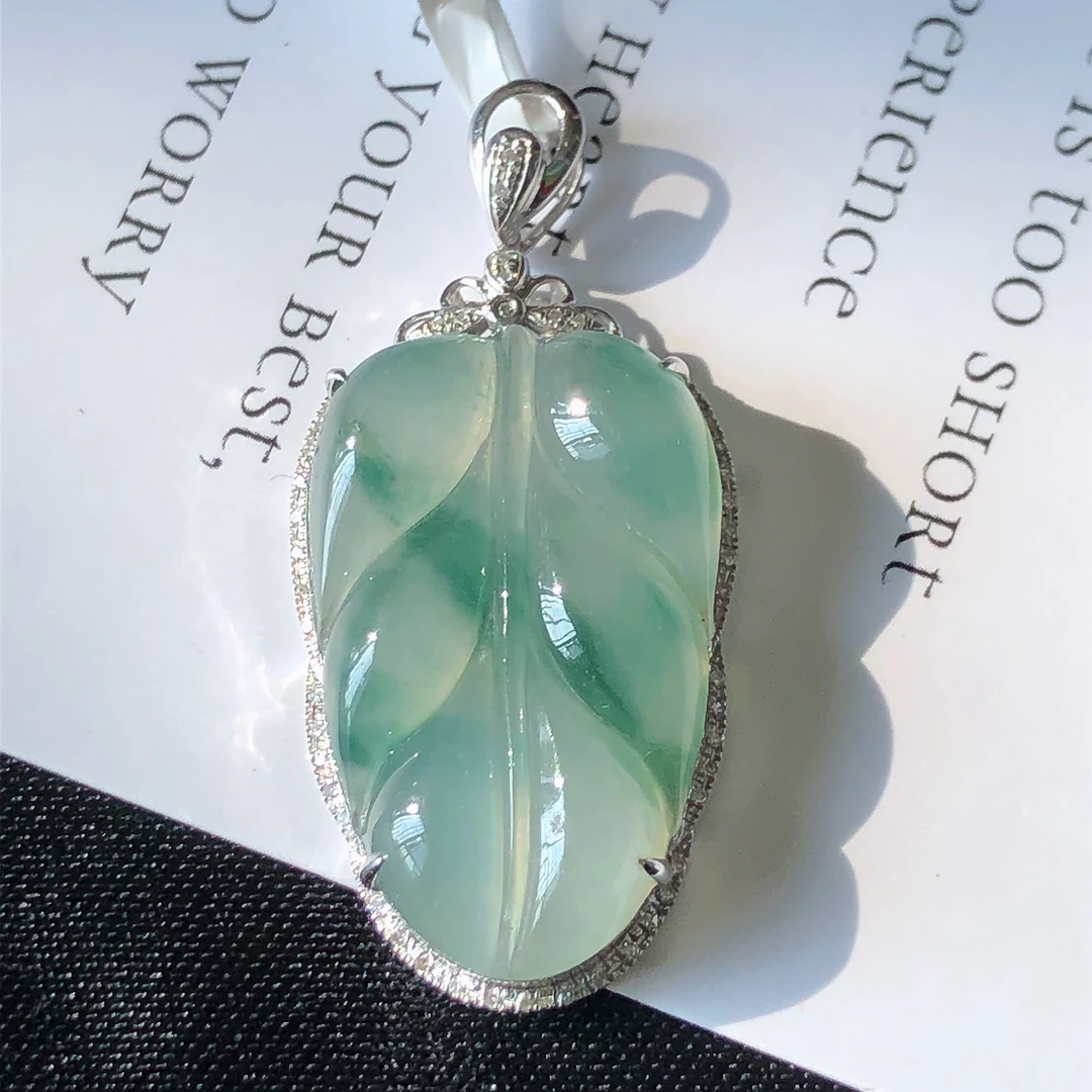 缅甸天然A货翡翠18k金镶嵌老坑冰种飘花叶子吊坠尺寸38/17.5/7.5