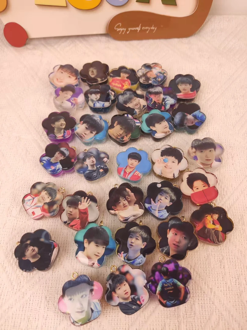 [滴胶猫爪] 乒乓球冠军孙颖莎滴胶猫爪孙颖莎王楚钦滴胶挂饰