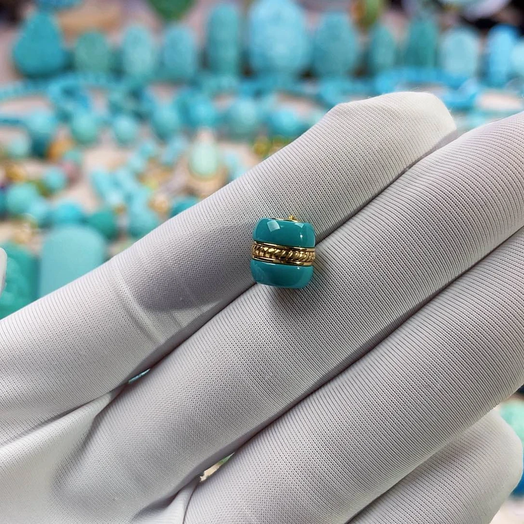 绿松石珠宝奇石18K金镶嵌