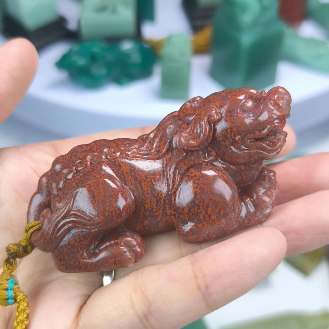 印石寿山石水洞桃花手把件