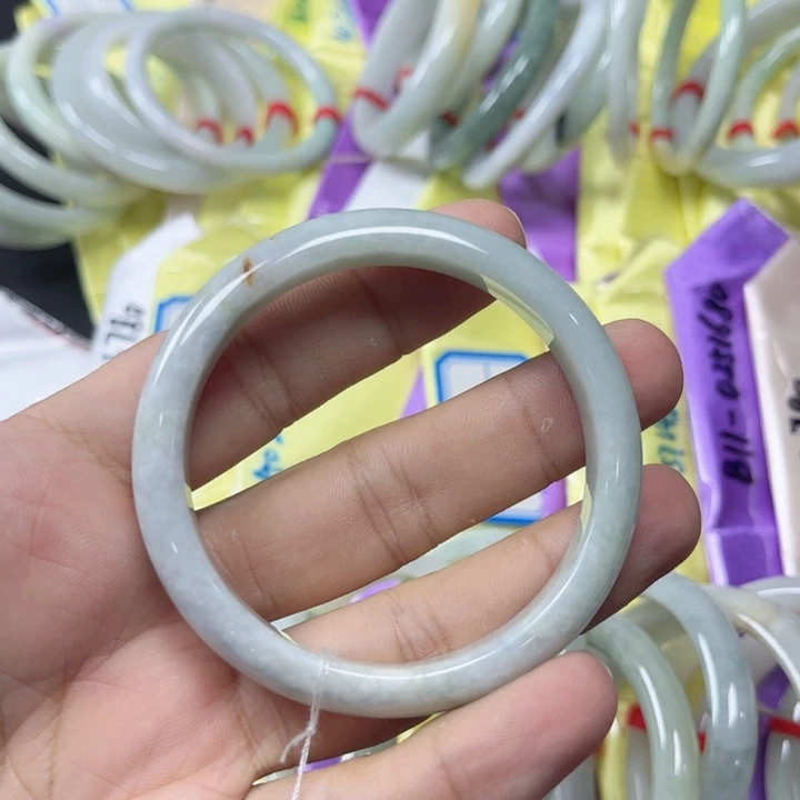 未镶嵌手镯翡翠52正圈