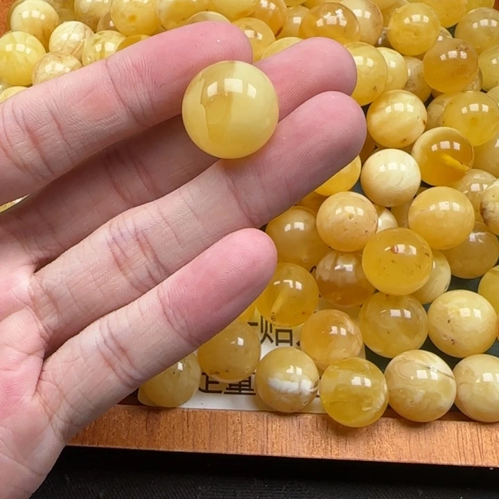 蜜蜡未镶嵌珠宝奇石天然105