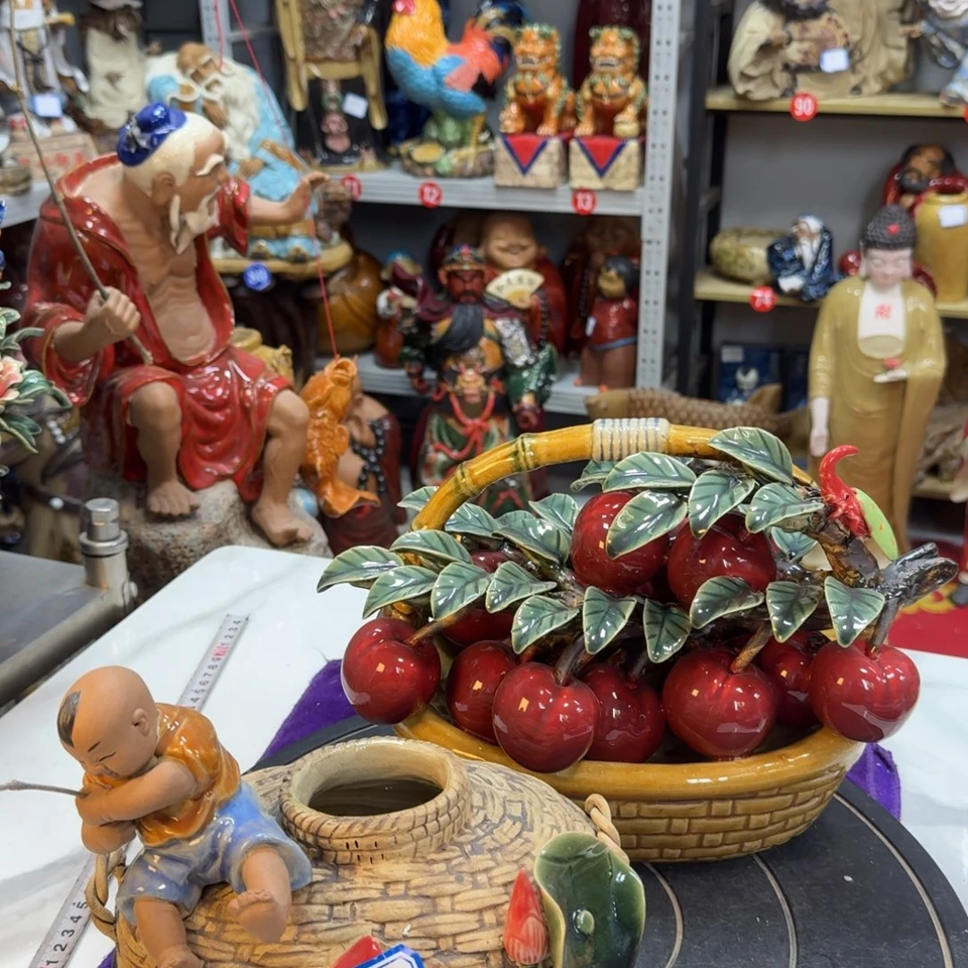 文***l石湾窑陶瓷摆件二件