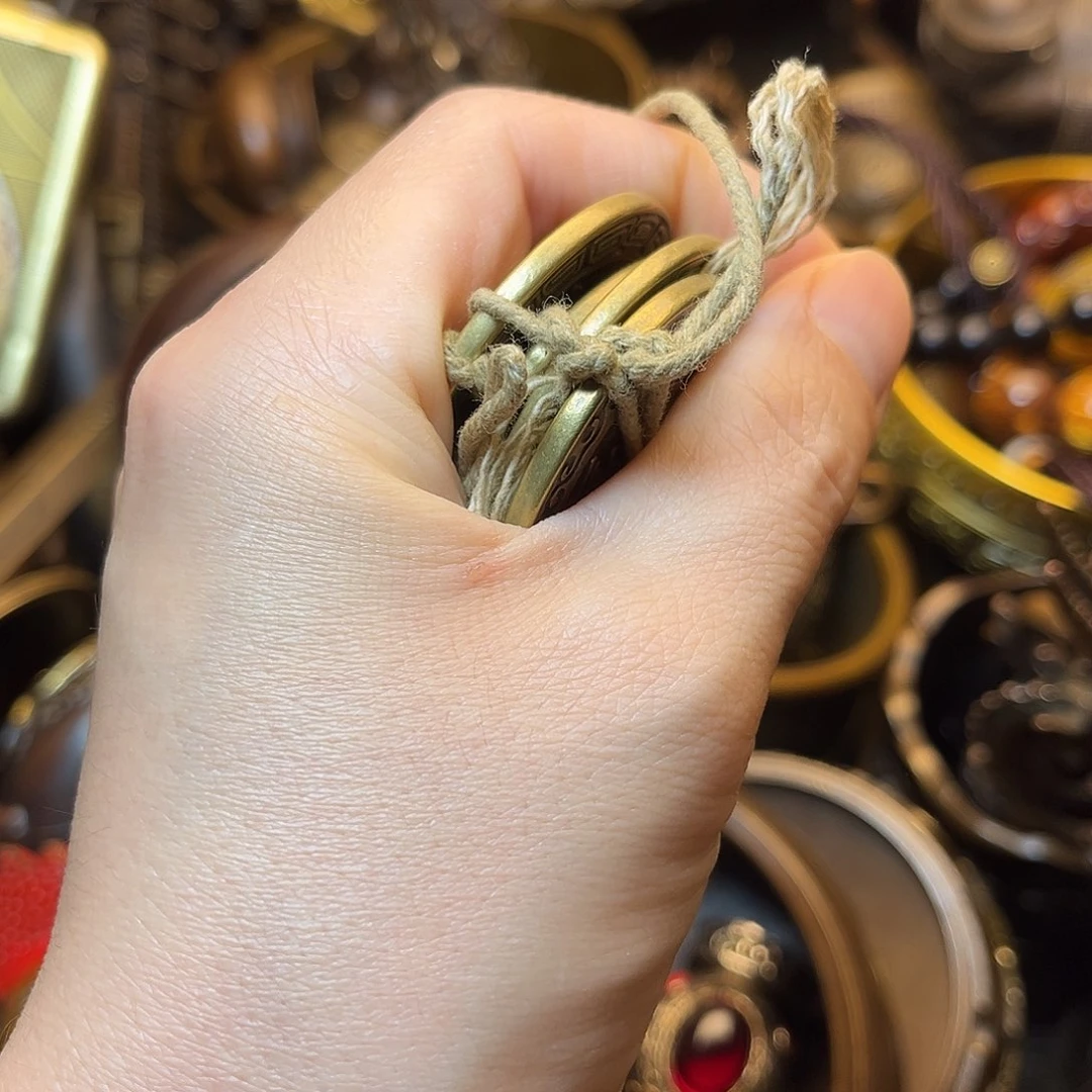 精美铜器工艺品等