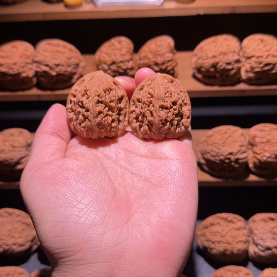 桃核吊坠36南疆石