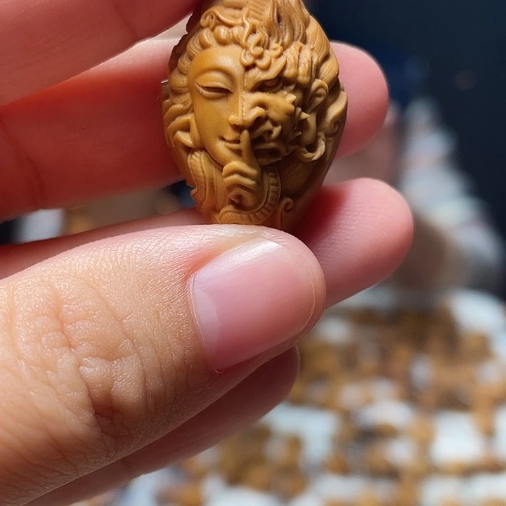 吊坠橄榄核橄榄球