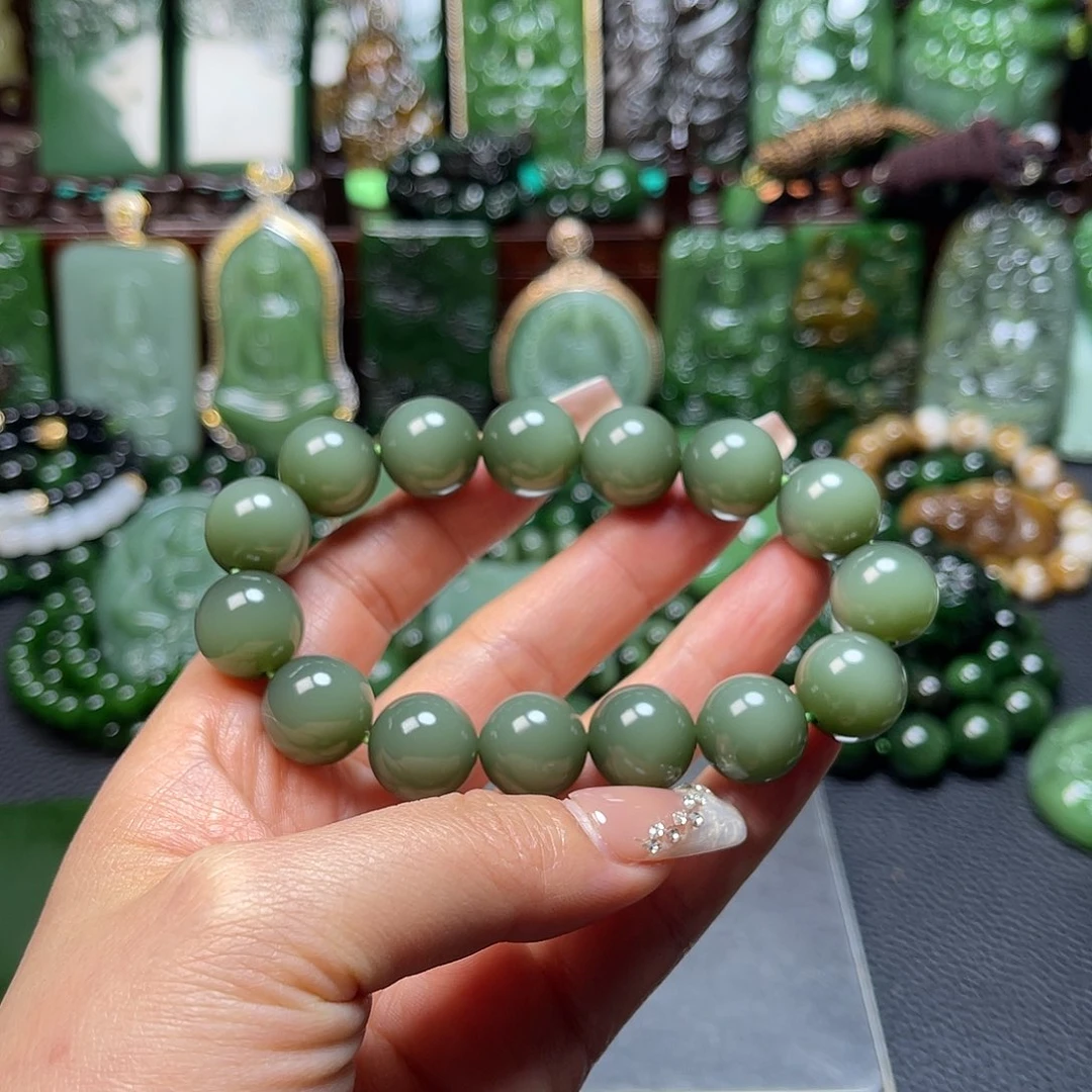 度***°和田玉未镶嵌手链