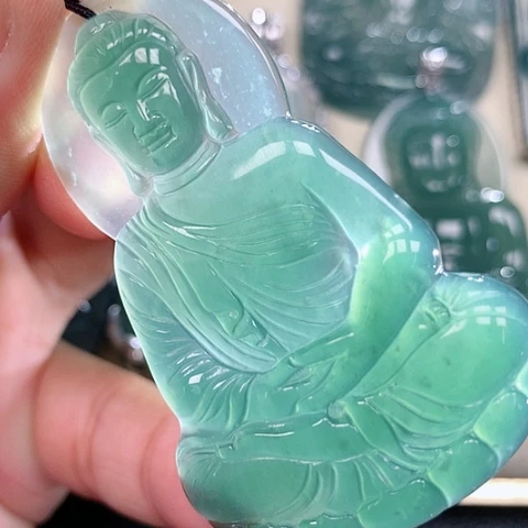 【闪购商品】翡翠未镶嵌颈饰
