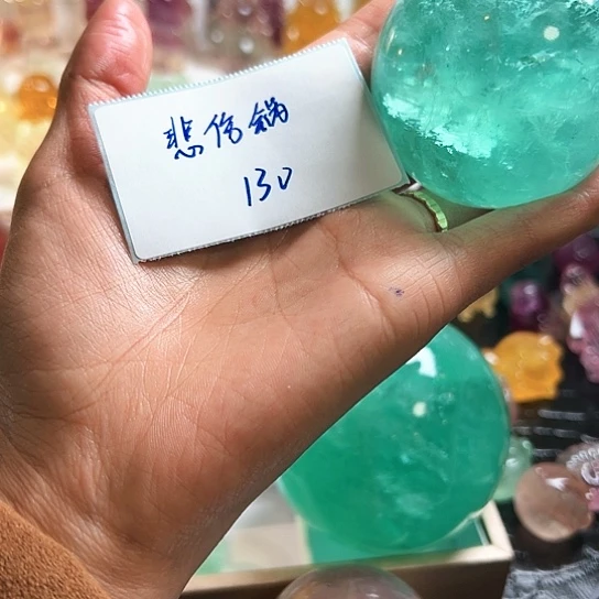 萤石萤石摆件未镶嵌悲***肉