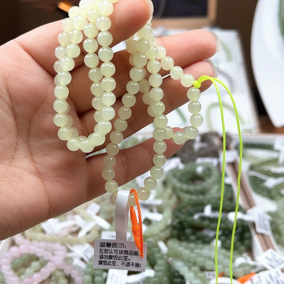 手串未镶嵌和田玉小**干