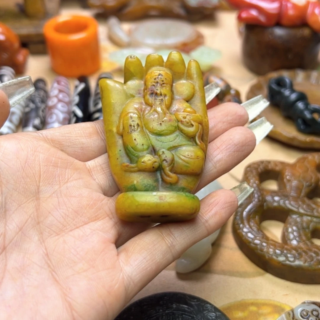 【闪购商品】蛇纹石玉颈饰未镶嵌