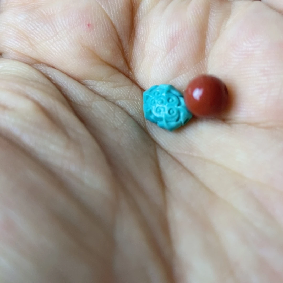 妮***i未镶嵌配饰南红玛瑙