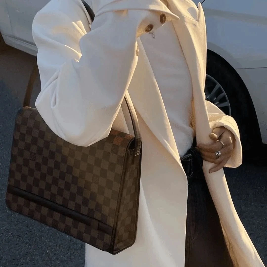 修复品617759/LouisVuitton/路易威登表参道大号配皮换新