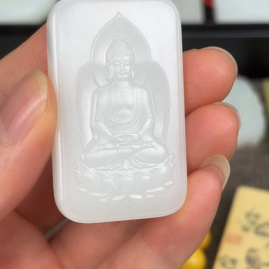 和田玉（糖玉）未镶嵌颈饰