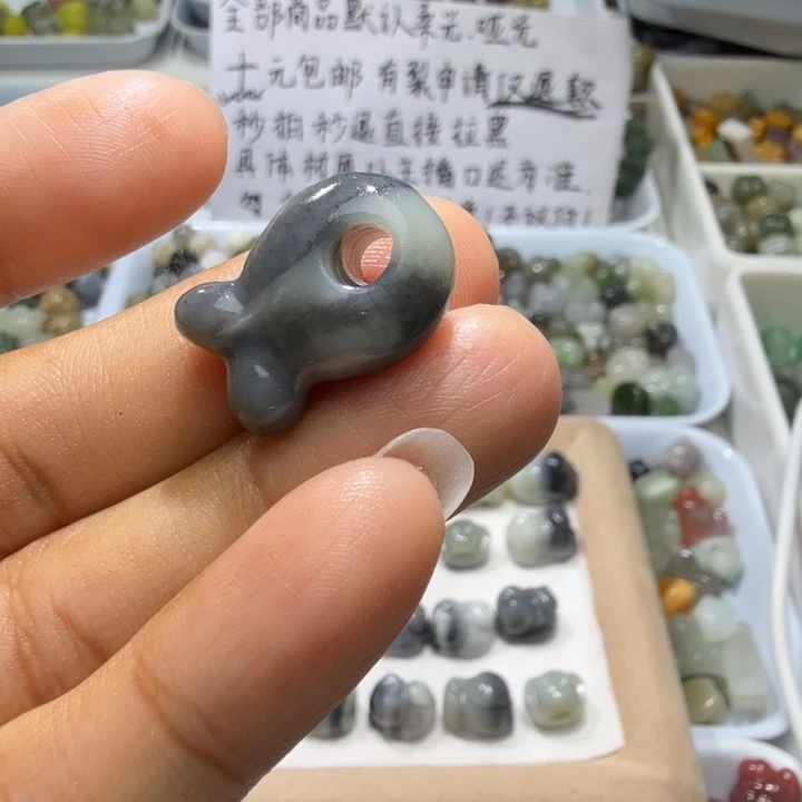 和田玉未镶嵌珠宝奇石