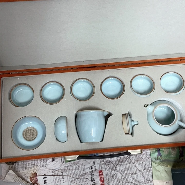 微瑕张君9件带礼盒